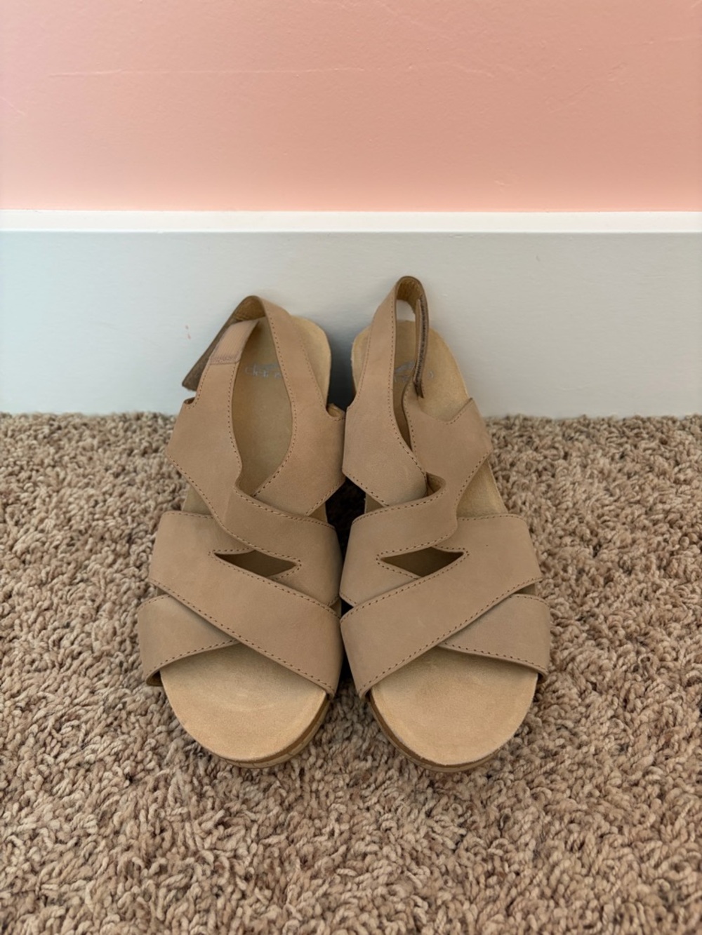 Dansko Shyla Tan Crisscross Slingback Wedge Sandals Size 38 Euro